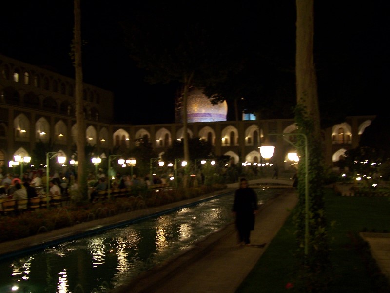 ../Images/100_1909 Isfahan - Hotel Abbasi.jpg